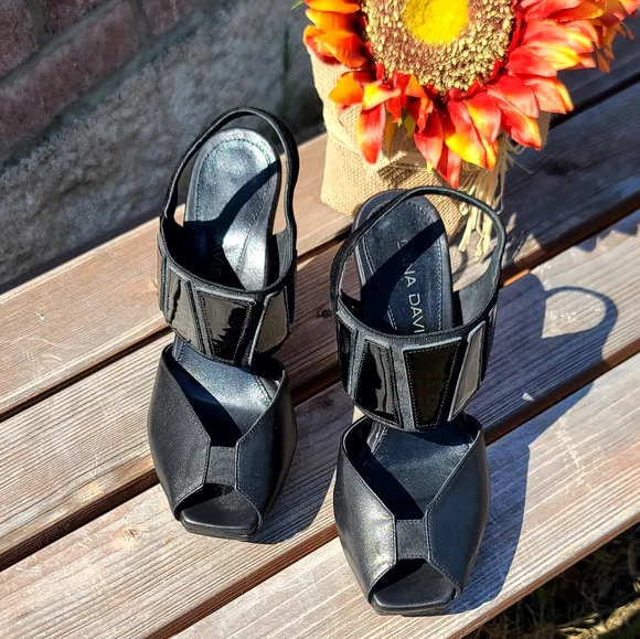 Dana Davis made in Italy black stilettos - Picture 7 of 7